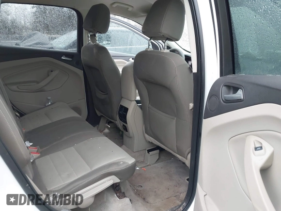 2013 Ford Escape SE with VIN 1FMCU9GX6DUB10148, listed as a IAAI auction lot 41460203 with 229,378 mi miles. Bid and sale history available at carsss.com. Image 8.