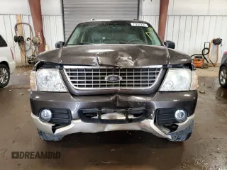 2005 Ford Explorer Eddie Bauer with VIN 1FMDU74KX5UB21804, listed as a Copart auction lot 71235234 with 235,788 mi miles and Clean title. Bid and sale history available at DreamBid. Image 5.