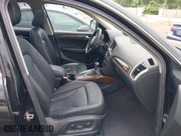 2010 Audi Q5 with VIN WA1LKBFP8AA105530, listed as a IAAI auction lot 42757875 with 90,579 mi miles and . Bid and sale history available at DreamBid. Image 5.