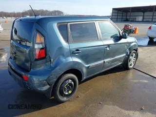 2011 Kia Soul + with VIN KNDJT2A2XB7248743, listed as a IAAI auction lot 41791749 with 242,408 mi miles. Bid and sale history available at carsss.com. Image 4.