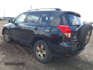 2007 Toyota RAV4 with VIN JTMZD33V976028178, listed as a IAAI auction lot 41923783 with 288,329 mi miles. Bid and sale history available at carsss.com. Image 3.