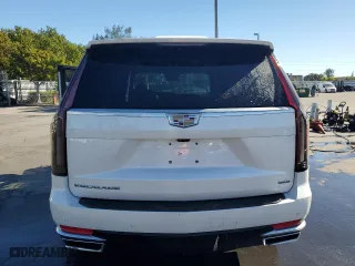 2021 Cadillac Escalade Premium Luxury Platinum with VIN 1GYS4DKL6MR159810, listed as a Copart auction lot 83011664 with 33,996 mi miles and Clean Title. Bid and sale history available at carsss.com. Image 6.