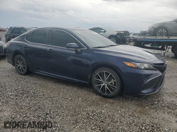 2022 Toyota Camry SE with VIN 4T1G11AK3NU632648, listed as a Copart auction lot 51648605 with 77,860 mi miles and Salvage Title. Bid and sale history available at DreamBid. Image 4.