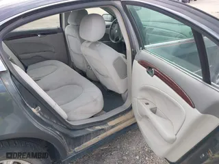 2011 Buick Lucerne CX with VIN 1G4HA5EMXBU117486, listed as a IAAI auction lot 41981445 with 169,602 mi miles. Bid and sale history available at carsss.com. Image 8.