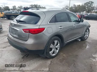 2009 Infiniti FX with VIN JNRAS18U39M101020, listed as a IAAI auction lot 41663215 with 210,583 mi miles and . Bid and sale history available at DreamBid. Image 4.