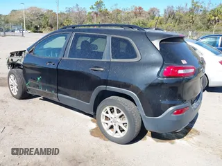 2016 Jeep Cherokee Sport with VIN 1C4PJLAS5GW376259, listed as a IAAI auction lot 41287458 with 92,075 mi miles and . Bid and sale history available at DreamBid. Image 3.