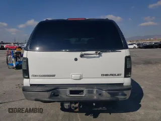 2004 Chevrolet Suburban LS with VIN 3GNGK26U94G215965, listed as a Copart auction lot 88605155 with 161,886 mi miles and Salvage Title. Bid and sale history available at carsss.com. Image 6.