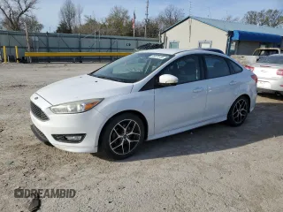 2015 Ford Focus SE с VIN 1FADP3F25FL386239, выставлен на аукционе Copart как лот 49978135 с пробегом 71 233 миль миль и Списание • Salvage title. История ставок и продаж доступна на DreamBid. Изображение 1.