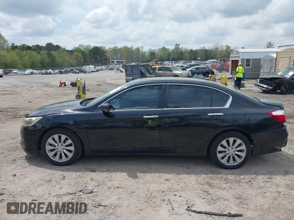 2015 Honda Accord EX-L with VIN 1HGCR2F82FA149204, listed as a IAAI auction lot 41962890 with 218,248 mi miles and . Bid and sale history available at DreamBid. Image 14.