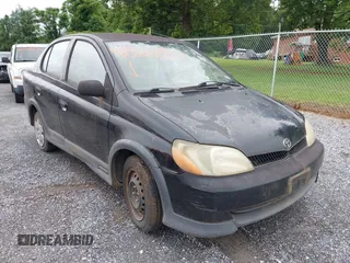 2000 Toyota ECHO z VIN JTDBT1239Y0001575, wystawiony jako IAAI lot #42524057 z przebiegiem 190 735 mil mil oraz . Historia ofert i sprzedaży dostępna na DreamBid. Obrazek 6.