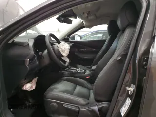 2024 Mazda CX-30 S Select Sport with VIN 3MVDMBBM2RM689940, listed as a Copart auction lot 58863255 with 4,685 mi miles and Salvage title. Bid and sale history available at DreamBid. Image 7.