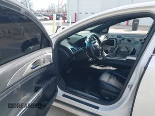 2017 Lincoln MKZ Select with VIN 3LN6L5C95HR624778, listed as a IAAI auction lot 41768831 with 104,432 mi miles. Bid and sale history available at carsss.com. Image 5.