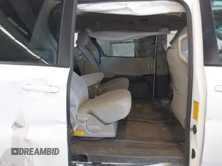 2011 Toyota Sienna LE AAS with VIN 5TDKK3DC6BS144970, listed as a IAAI auction lot 41881551 with 168,148 mi miles. Bid and sale history available at carsss.com. Image 8.