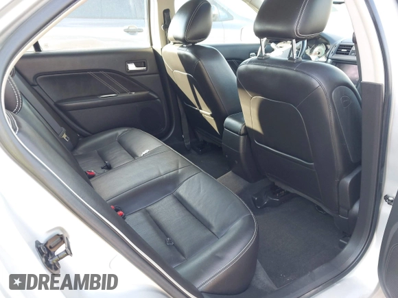 2010 Ford Fusion SPORT with VIN 3FAHP0KC6AR106448, listed as a IAAI auction lot 42025993 with 110,339 mi miles. Bid and sale history available at carsss.com. Image 8.