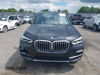 2020 BMW X5 xDrive40i with VIN 5UXCR6C04L9D63551, listed as a IAAI auction lot 42505561 with 56,763 mi miles and . Bid and sale history available at DreamBid. Image 12.