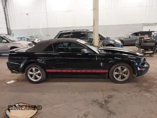 2008 Ford Mustang Deluxe with VIN 1ZVHT84N185144702, listed as a IAAI auction lot 41542731 with 114,156 mi miles and . Bid and sale history available at carsss.com. Image 13.