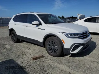 2024 Volkswagen Tiguan SE with VIN 3VVMB7AX6RM183285, listed as a Copart auction lot 58318465 with 9,586 mi miles and Salvage title. Bid and sale history available at DreamBid. Image 4.