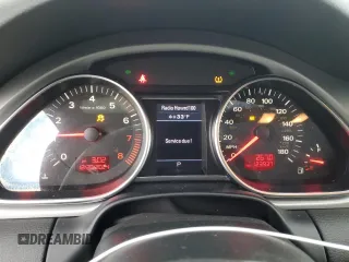 2009 Audi Q7 Premium Plus with VIN WA1EY74L49D001289, listed as a Copart auction lot 84530744 with 123,937 mi miles and Salvage title. Bid and sale history available at DreamBid. Image 9.