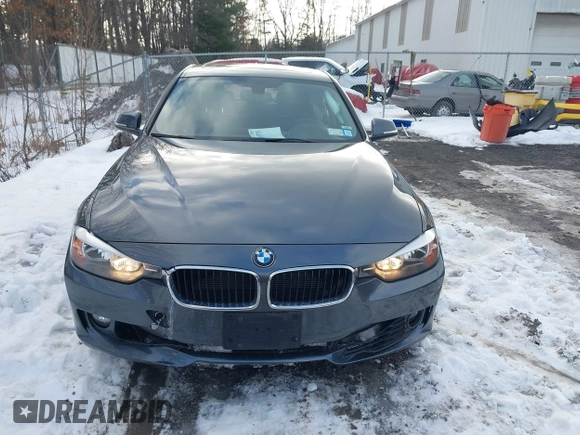 2015 BMW 3 Series 328i xDrive with VIN WBA3B5G55FNS14903, listed as a IAAI auction lot 41497975 with 62,009 mi miles. Bid and sale history available at carsss.com. Image 12.