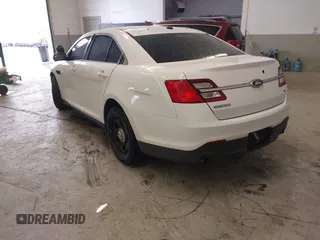 2013 Ford Police Interceptor с VIN 1FAHP2M8XDG152879, выставлен на аукционе IAAI как лот 41976583 с пробегом 138 129 миль миль и . История ставок и продаж доступна на DreamBid. Изображение 3.