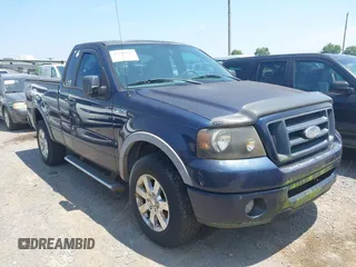 2006 Ford F-150 XL с VIN 1FTRF14556NA04610, выставлен на аукционе IAAI как лот 42785845 с пробегом 73 854 миль миль и . История ставок и продаж доступна на DreamBid. Изображение 1.