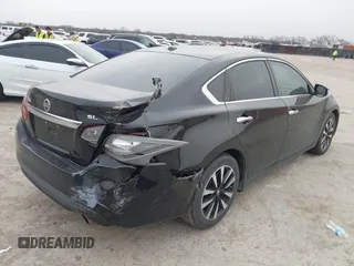 2018 Nissan Altima SR with VIN 1N4AL3APXJC156643, listed as a IAAI auction lot 41723175 with 144,368 mi miles and . Bid and sale history available at carsss.com. Image 4.
