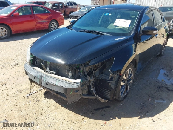 2017 Nissan Altima 2.5 SR with VIN 1N4AL3AP2HC258805, listed as a IAAI auction lot 41576085 with 137,491 mi miles. Bid and sale history available at carsss.com. Image 6.