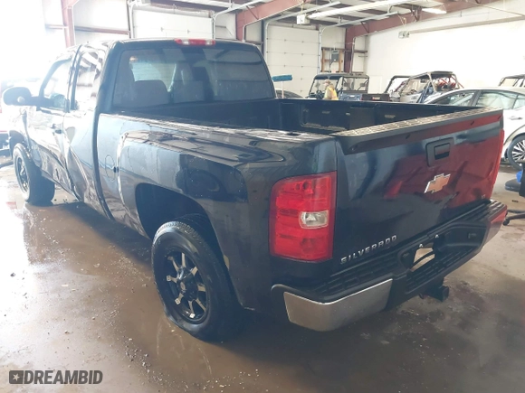 2008 Chevrolet Silverado 1500 LT w/1LT with VIN 2GCEC19C481222752, listed as a IAAI auction lot 41278747 with 211,484 mi miles. Bid and sale history available at carsss.com. Image 3.