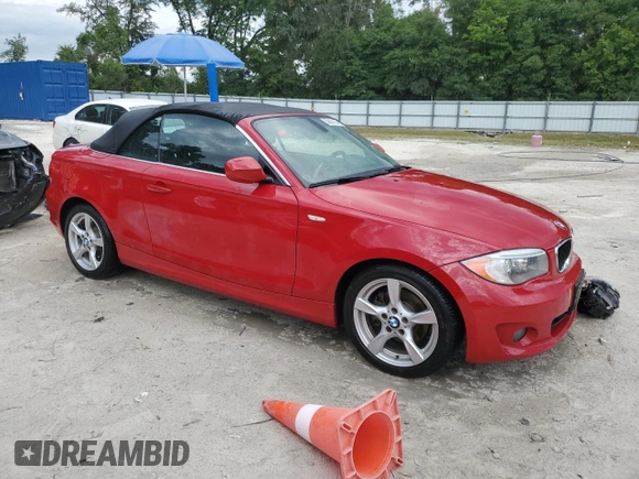2012 BMW 1 Series 128i z VIN WBAUL7C52CVE87329, wystawiony jako Copart lot #52867624 z przebiegiem 91 237 mil mil oraz Szkoda całkowita • Salvage title. Historia ofert i sprzedaży dostępna na DreamBid. Obrazek 4.