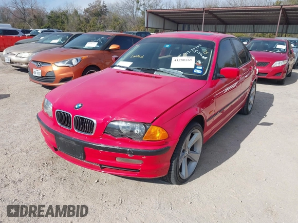 1999 BMW 3 Series 328i with VIN WBAAM5338XKG09282, listed as a IAAI auction lot 41280469 with Not Provided miles. Bid and sale history available at carsss.com. Image 2.