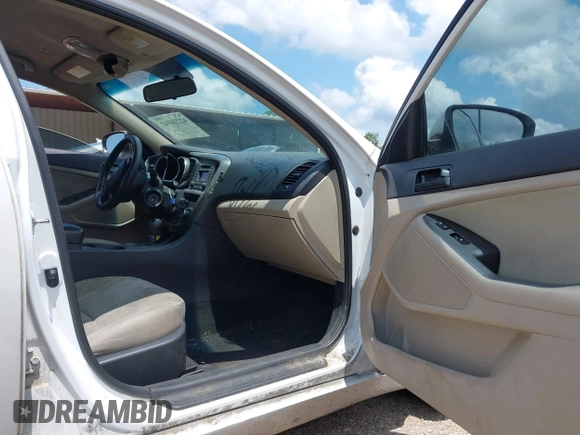 2013 Kia Optima LX z VIN 5XXGM4A79DG170660, wystawiony jako IAAI lot #42216942 z przebiegiem 210 481 mil mil oraz . Historia ofert i sprzedaży dostępna na DreamBid. Obrazek 5.