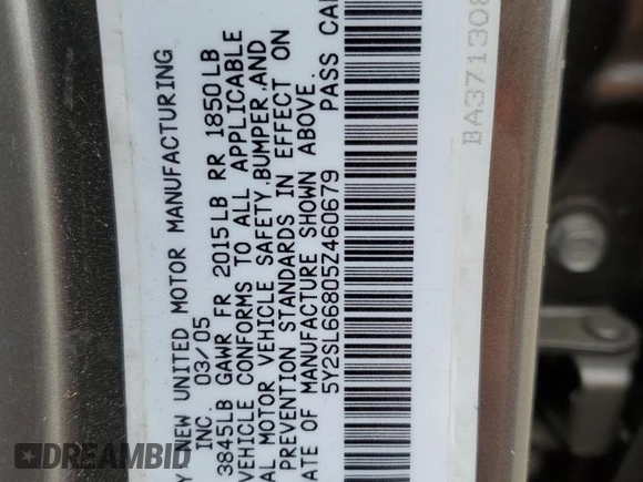 2005 Pontiac Vibe with VIN 5Y2SL66805Z460679, listed as a Copart auction lot 59873495 with 165,692 mi miles and Salvage title. Bid and sale history available at DreamBid. Image 13.