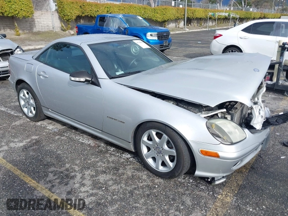 2001 Mercedes-Benz SLK 230 Kompressor with VIN WDBKK49F21F184632, listed as a IAAI auction lot 41746350 with 130,281 mi miles and . Bid and sale history available at DreamBid. Image 1.