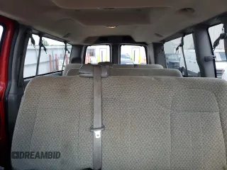 2008 Chevrolet Express Passenger z VIN 1GAHG39K181223926, wystawiony jako Copart lot #61800025 z przebiegiem 121 574 mil mil oraz Czysty tytuł • Clean title. Historia ofert i sprzedaży dostępna na DreamBid. Obrazek 10.