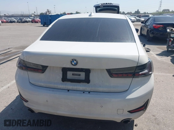 2019 BMW 3 Series 330i with VIN WBA5R1C50KFH26305, listed as a IAAI auction lot 41965645 with 71,150 mi miles and . Bid and sale history available at DreamBid. Image 16.