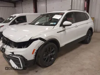 2024 Volkswagen Tiguan SE with VIN 3VVMB7AX6RM135219, listed as a IAAI auction lot 42311133 with 7,885 mi miles and . Bid and sale history available at DreamBid. Image 17.