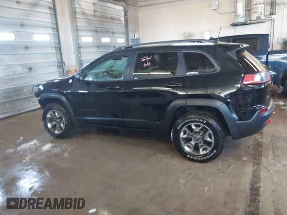 2019 Jeep Cherokee Trailhawk Elite with VIN 1C4PJMBX5KD278921, listed as a IAAI auction lot 41843126 with 139,431 mi miles. Bid and sale history available at carsss.com. Image 15.
