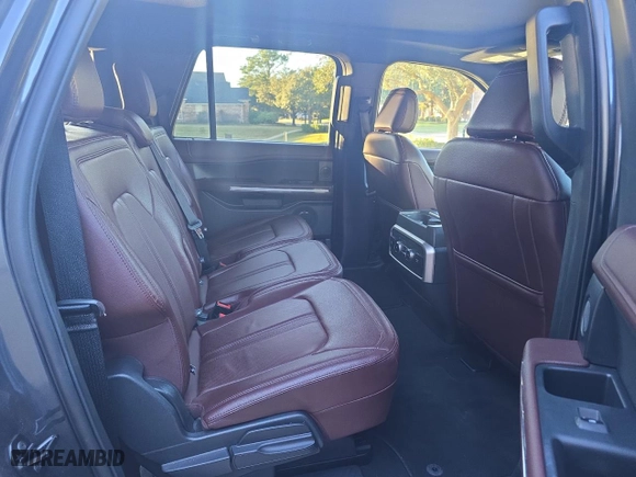 2024 Ford Expedition Max Limited with VIN 1FMJK1K88REA15039, listed as a Copart auction lot 87754025 with 27,065 mi miles and Clean Title. Bid and sale history available at carsss.com. Image 6.
