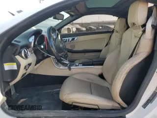 2014 Mercedes-Benz SLK-Class SLK 250 with VIN WDDPK4HA5EF075252, listed as a Copart auction lot 69894144 with 124,204 mi miles and Salvage Title. Bid and sale history available at carsss.com. Image 7.
