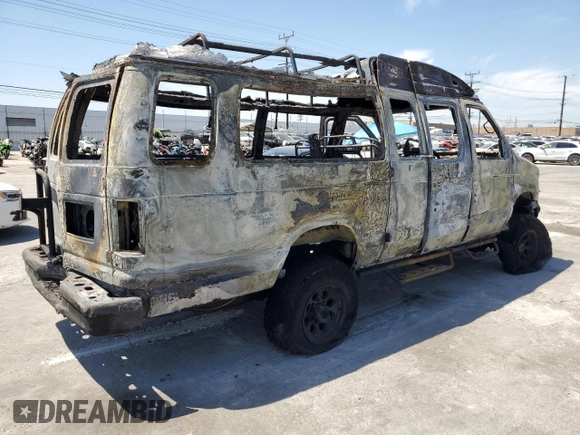 2001 Ford Econoline Passenger XL with VIN 1FBSS31F81HB74851, listed as a Copart auction lot 52738635 with Not provided miles and Non repairable. Bid and sale history available at DreamBid. Image 3.