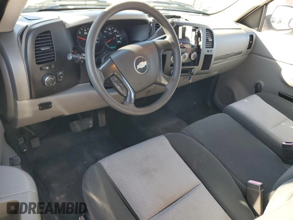 2008 Chevrolet Silverado 1500 Work Truck with VIN 1GCEC14088Z253894, listed as a Copart auction lot 81724804 with 100,025 mi miles and Salvage Title. Bid and sale history available at carsss.com. Image 8.