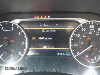 2025 Nissan Sentra SR with VIN 3N1AB8DV3SY306687, listed as a IAAI auction lot 42092165 with 3,676 mi miles and . Bid and sale history available at DreamBid. Image 7.