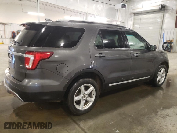 2016 Ford Explorer XLT with VIN 1FM5K8D87GGB50523, listed as a Copart auction lot 53870605 with 164,750 mi miles and Salvage Title. Bid and sale history available at carsss.com. Image 3.