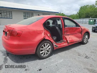 2014 Volkswagen Jetta SE с VIN 3VWD17AJ3EM238733, выставлен на аукционе Copart как лот 59005125 с пробегом 113 428 миль миль и Списание • Salvage title. История ставок и продаж доступна на DreamBid. Изображение 3.