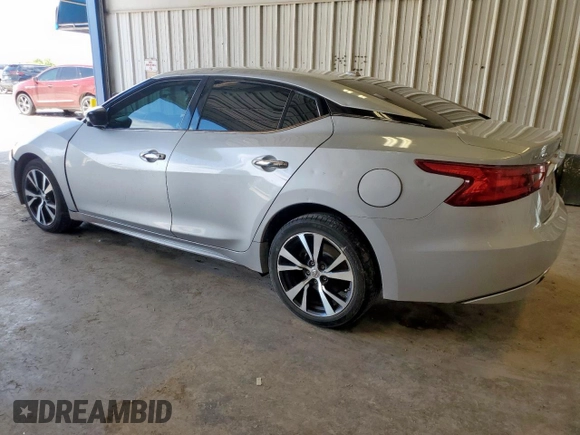2016 Nissan Maxima Platinum z VIN 1N4AA6AP7GC440845, wystawiony jako Copart lot #60260945 z przebiegiem 129 669 mil mil oraz Szkoda całkowita • Salvage title. Historia ofert i sprzedaży dostępna na DreamBid. Obrazek 2.