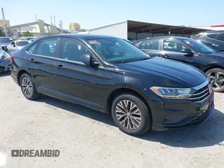 2019 Volkswagen Jetta S с VIN 3VWC57BU5KM055239, выставлен на аукционе IAAI как лот 42093866 с пробегом 69 787 миль миль и . История ставок и продаж доступна на DreamBid. Изображение 1.