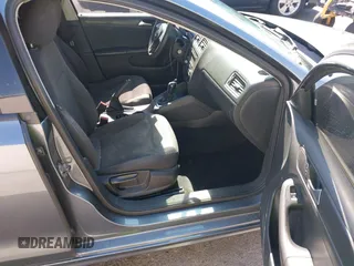 2013 Volkswagen Jetta S с VIN 3VW2K7AJ2DM379876, выставлен на аукционе IAAI как лот 42302215 с пробегом 157 477 миль миль и . История ставок и продаж доступна на DreamBid. Изображение 5.