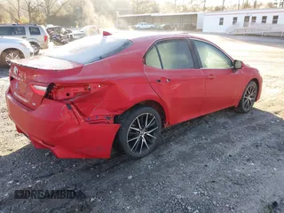 2022 Toyota Camry SE with VIN 4T1G11AK5NU011038, listed as a IAAI auction lot 41747805 with 41,044 mi miles. Bid and sale history available at carsss.com. Image 4.