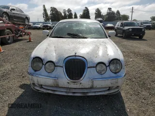 2000 Jaguar S-Type V8 with VIN SAJDA01D3YGL66121, listed as a Copart auction lot 54253095 with Not Provided miles and Clean Title. Bid and sale history available at DreamBid. Image 5.