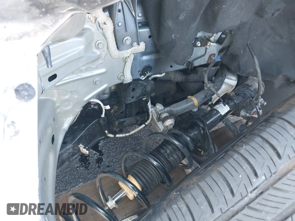 2024 Ford Explorer XLT с VIN 1FMSK7DH7RGA54617, выставлен на аукционе IAAI как лот 42208093 с пробегом Не указан миль и . История ставок и продаж доступна на DreamBid. Изображение 22.
